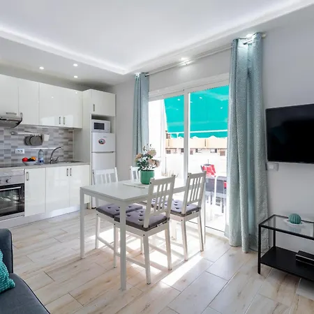 523 Las Terrazas Chic Apartment, Free Wi Fi Pool Playa de las Americas (Tenerife)