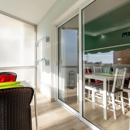 523 Las Terrazas Chic Apartment, Free Wi Fi Pool Playa de las Americas (Tenerife)